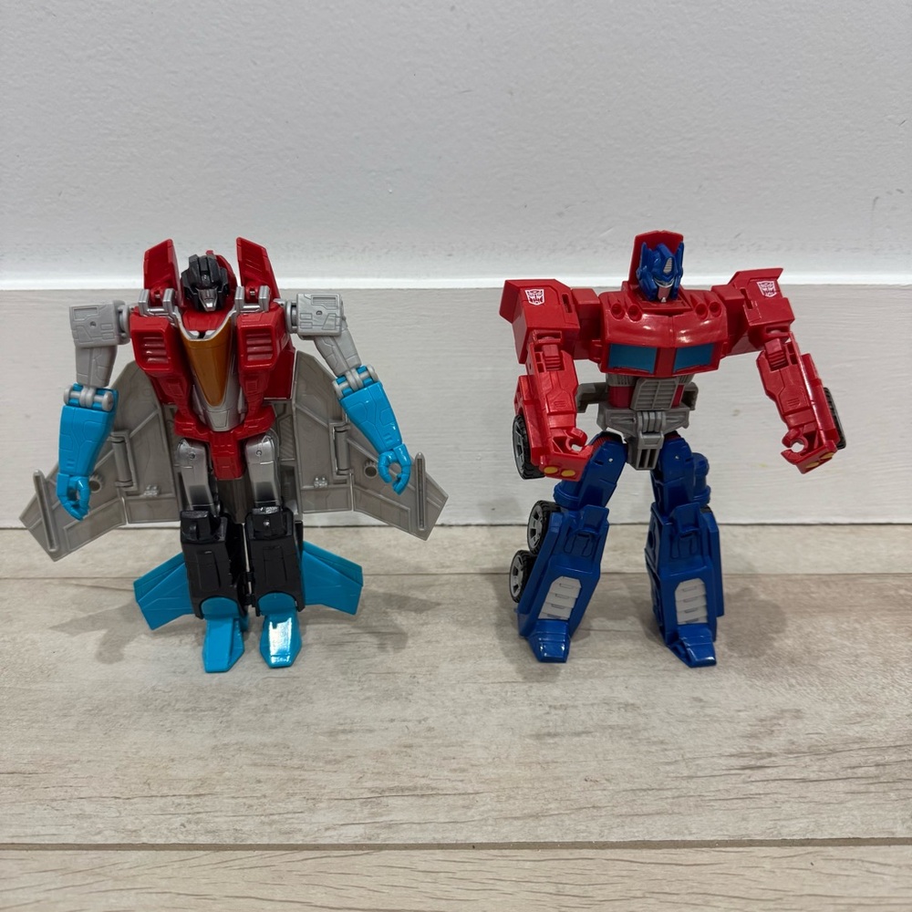 Hasbro Cyber Battalion Starscream & Optimus Prime